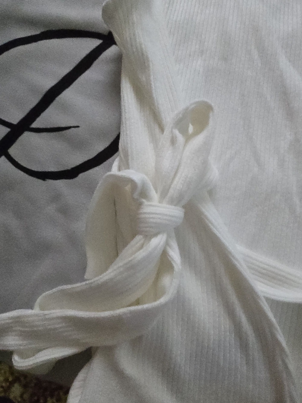 GAP White Ribbed Wrap-Front Tank - Picture 7 of 7